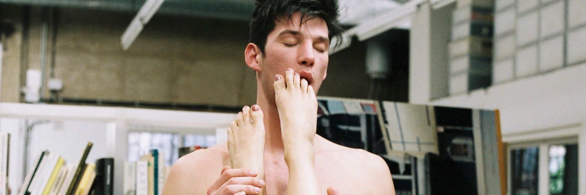 Do You Find My Feet Suckable